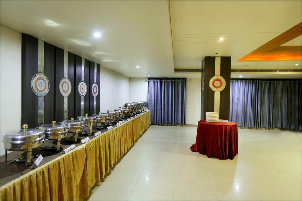 hotel sitara grand hyderabad